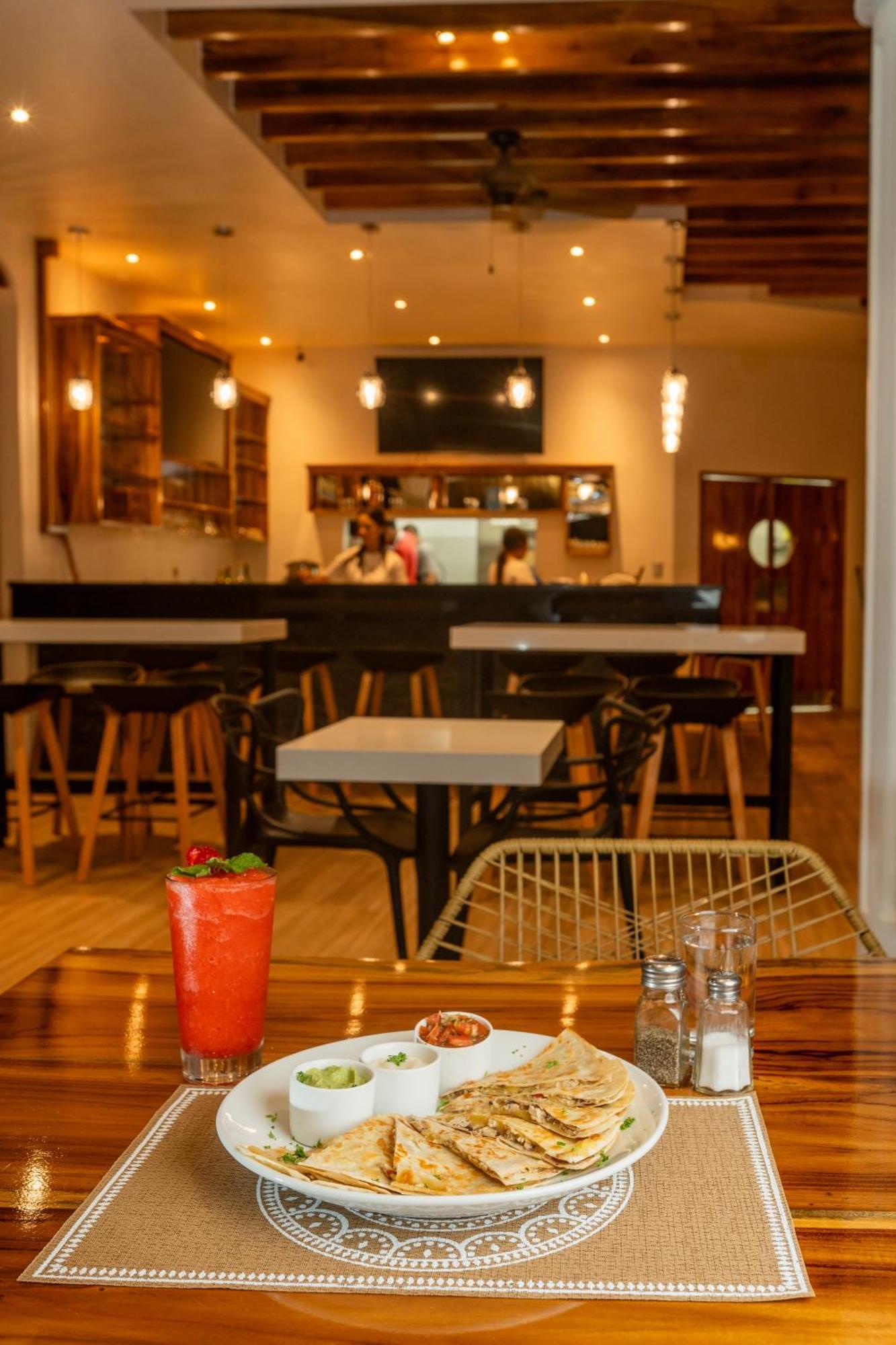 Hotel Los Higuerones Paso Canoas Luaran gambar